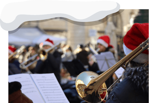 Photo d'un groupe de musique au marché de noël de Bordeaux LES TUBABONES