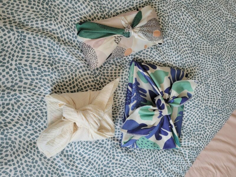 Emballages cadeaux : découvrez l'art du furoshiki en famille